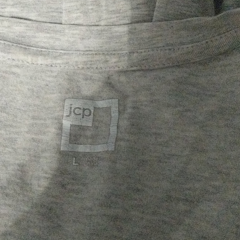 Shirt - Picture 3 of 3